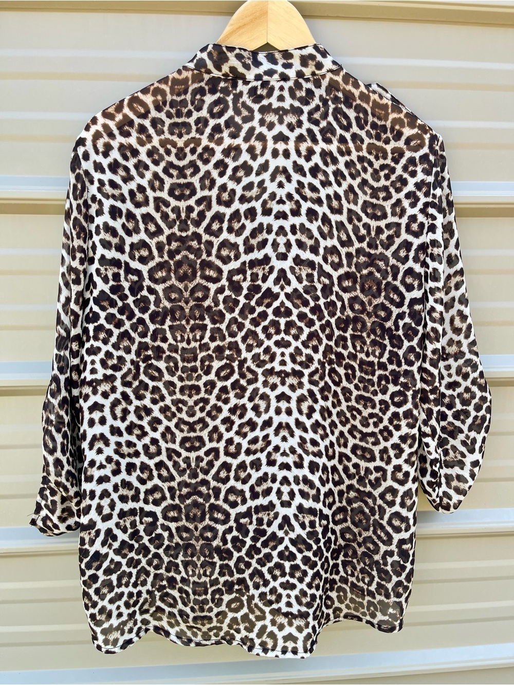 Leopard Print Button-Up Blouse - Picture 3 of 5
